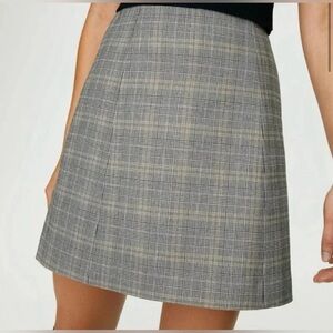 Aritzia Babaton Modern Mini Skirt Check Plaid Size 0